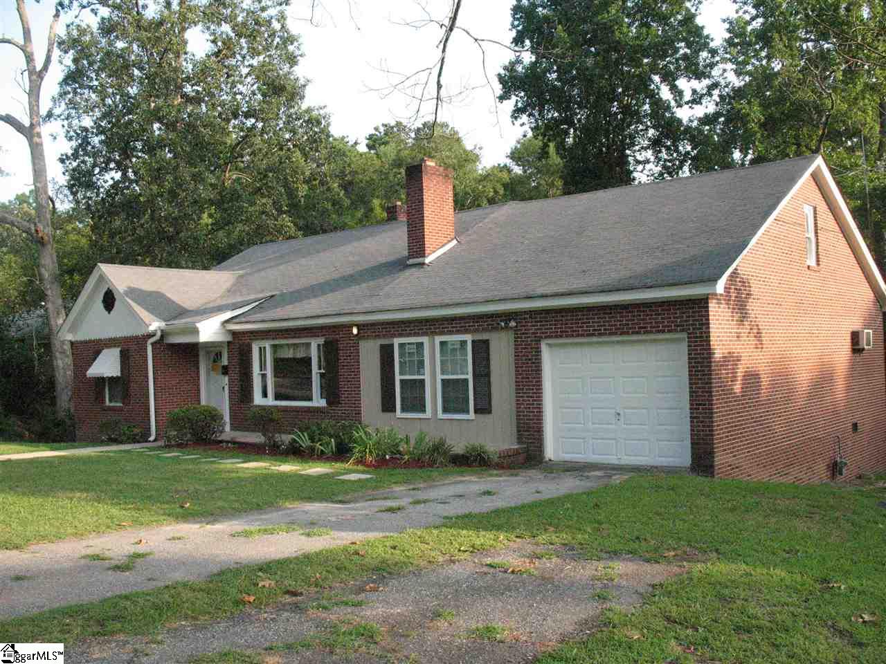 603 Blue Ridge Avenue Belton, SC 29627 - Photo 1 of 16