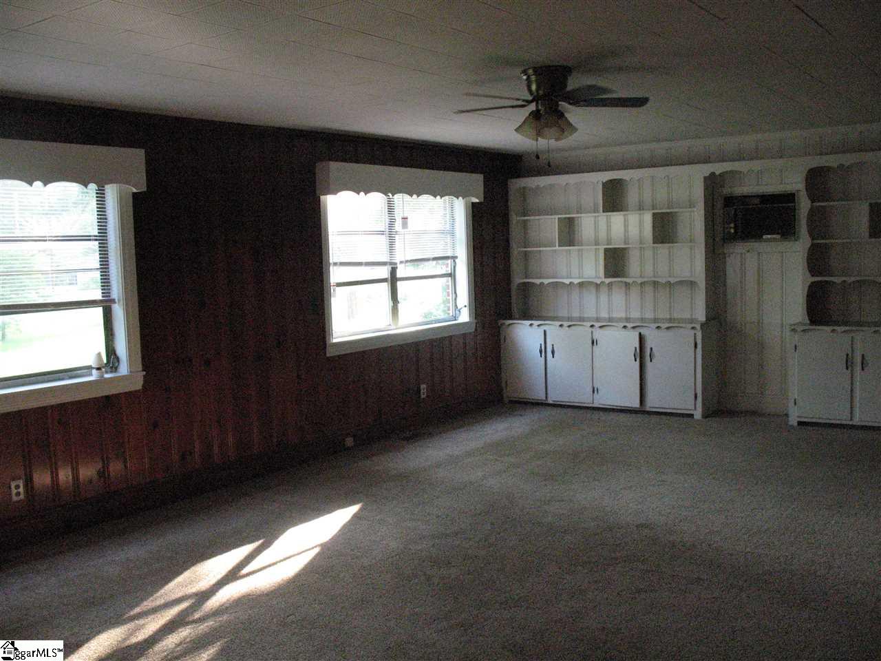 603 Blue Ridge Avenue Belton, SC 29627 - Photo 14 of 16
