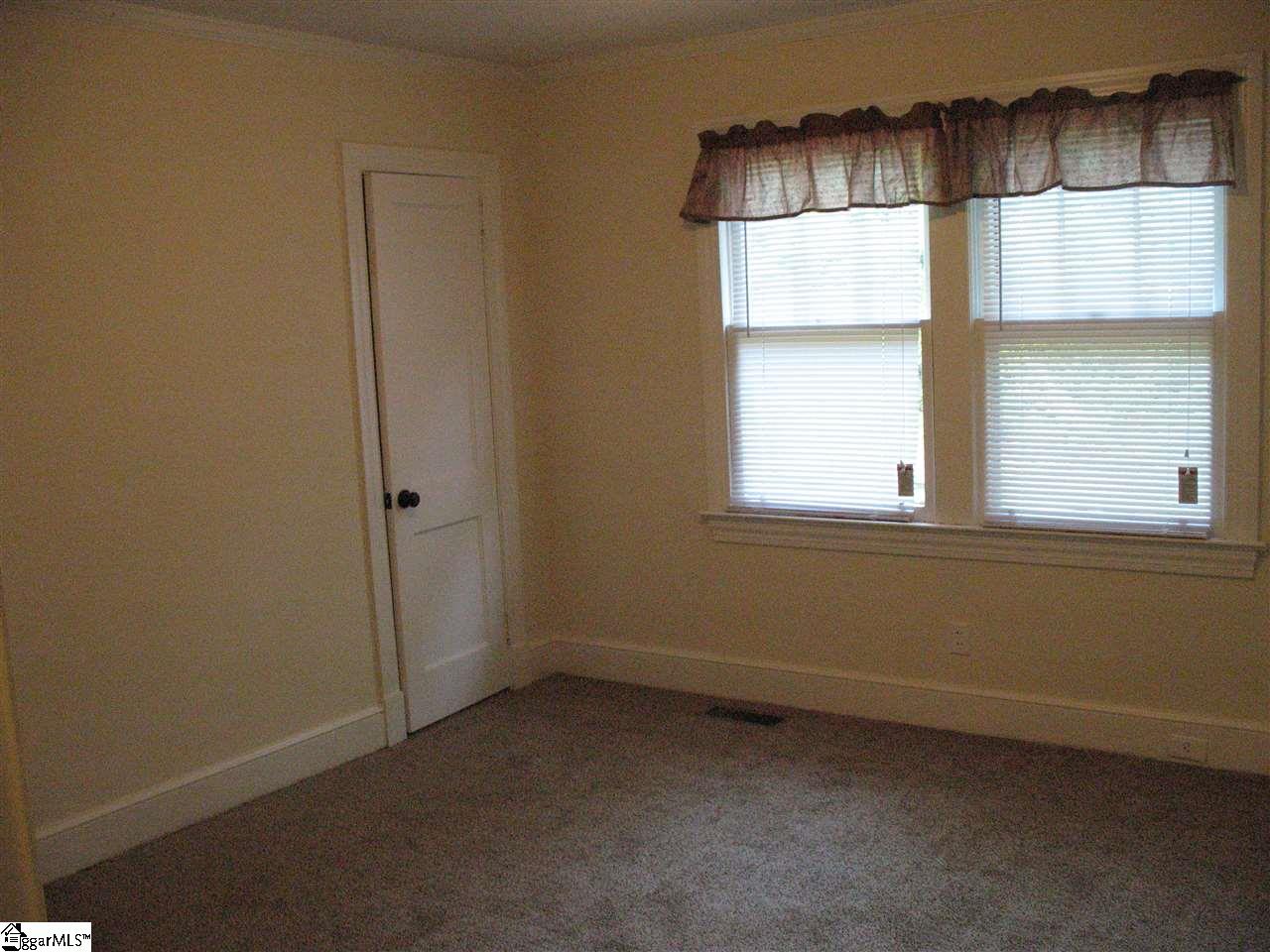 603 Blue Ridge Avenue Belton, SC 29627 - Photo 6 of 16