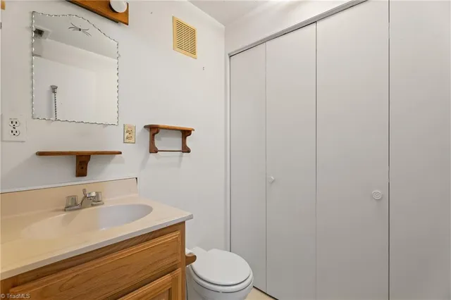 $390,000 | 2285 Cherrywood Drive, Clemmons, NC 27012