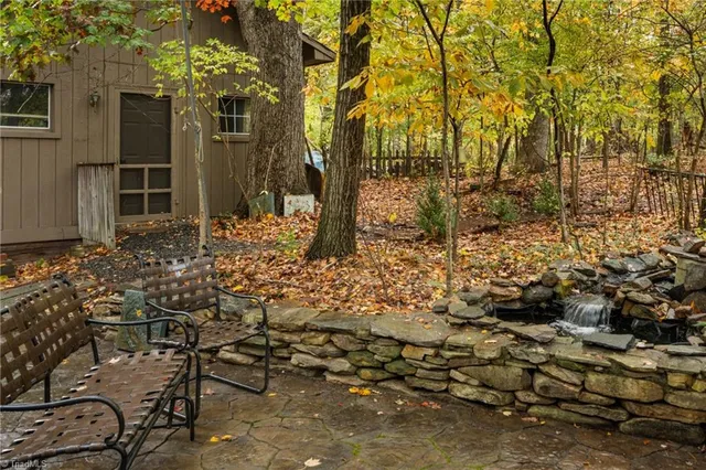 $390,000 | 2285 Cherrywood Drive, Clemmons, NC 27012