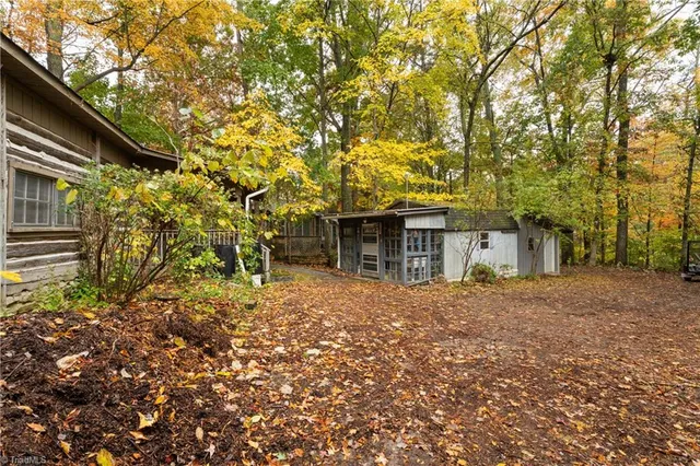 $390,000 | 2285 Cherrywood Drive, Clemmons, NC 27012