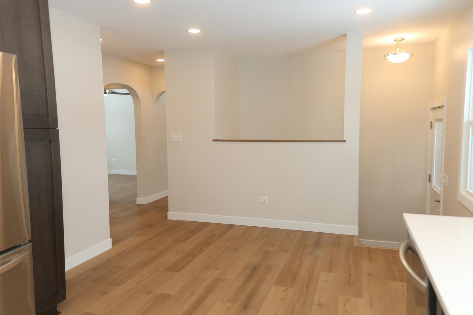 289 Chestnut Street Antioch, IL 60002 - Photo 7 of 25