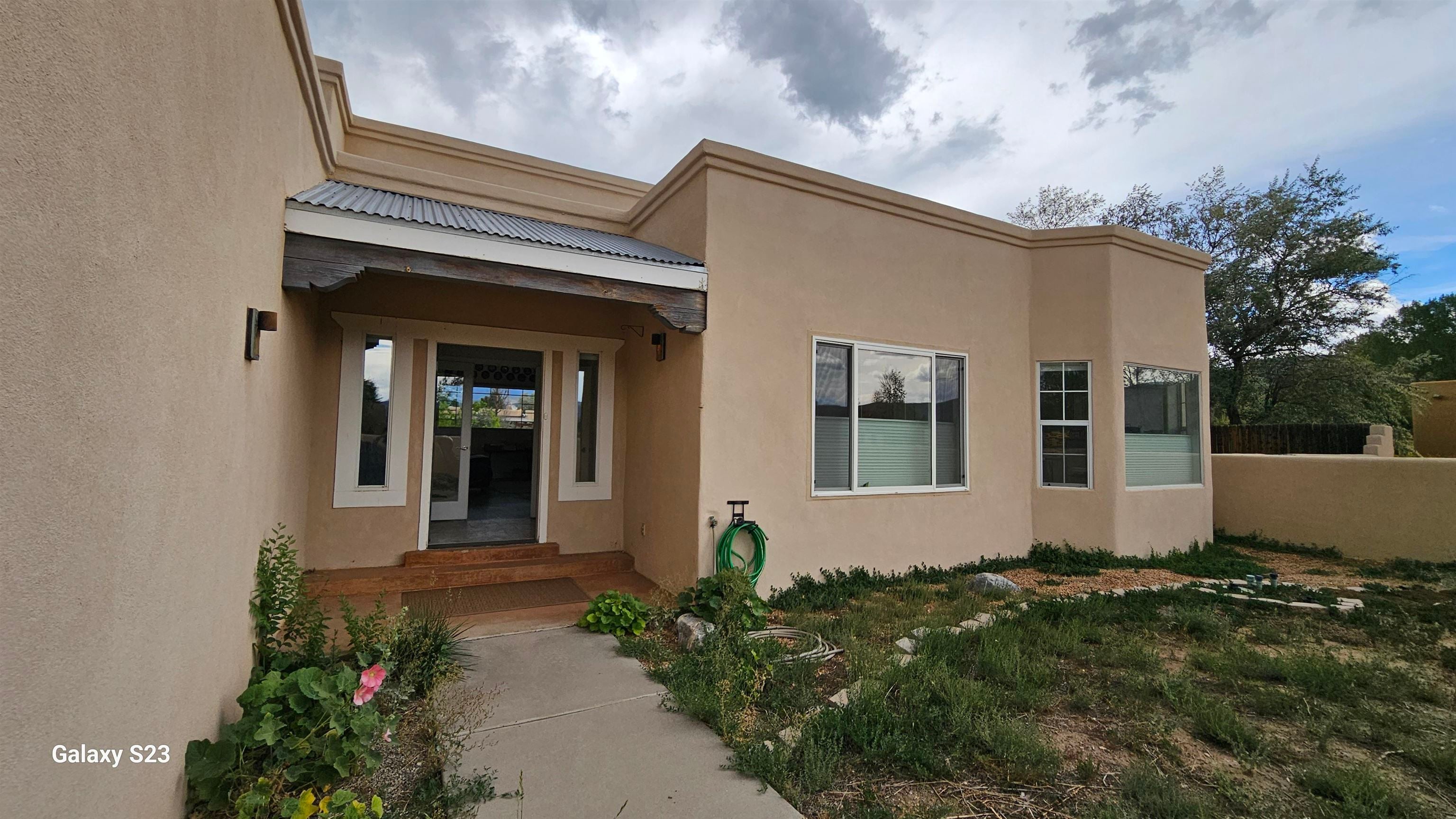 351 Monte Vista Road Taos, NM 87571 - Photo 2 of 24