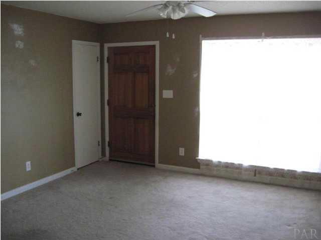 5477 Mulat Road Milton, FL 32583 - Photo 2 of 9