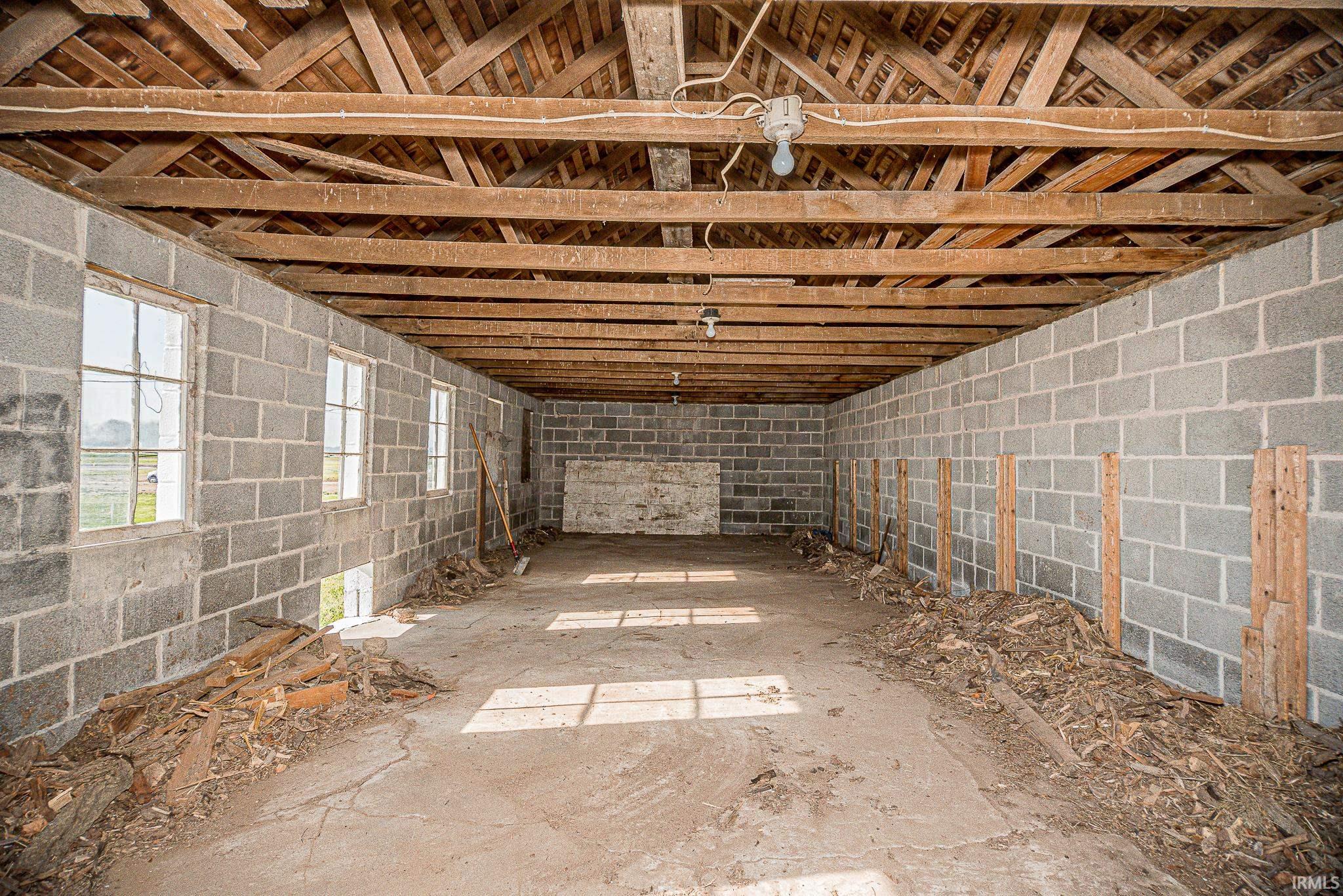 11115 Bass Road Fort Wayne, IN 46818 - Photo 10 of 35