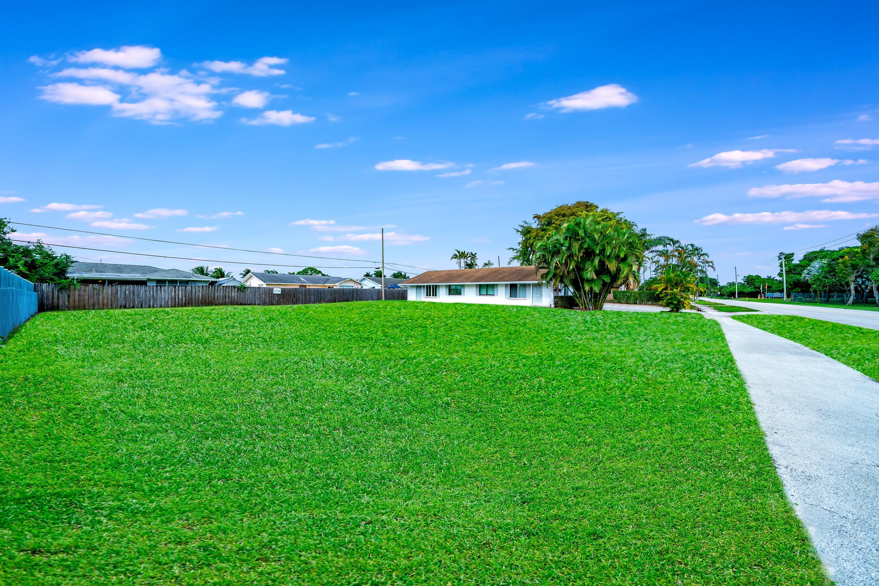 4855 Elmhurst Road West Palm Beach, FL 33417 - Photo 5 of 8 Elmhurst Road