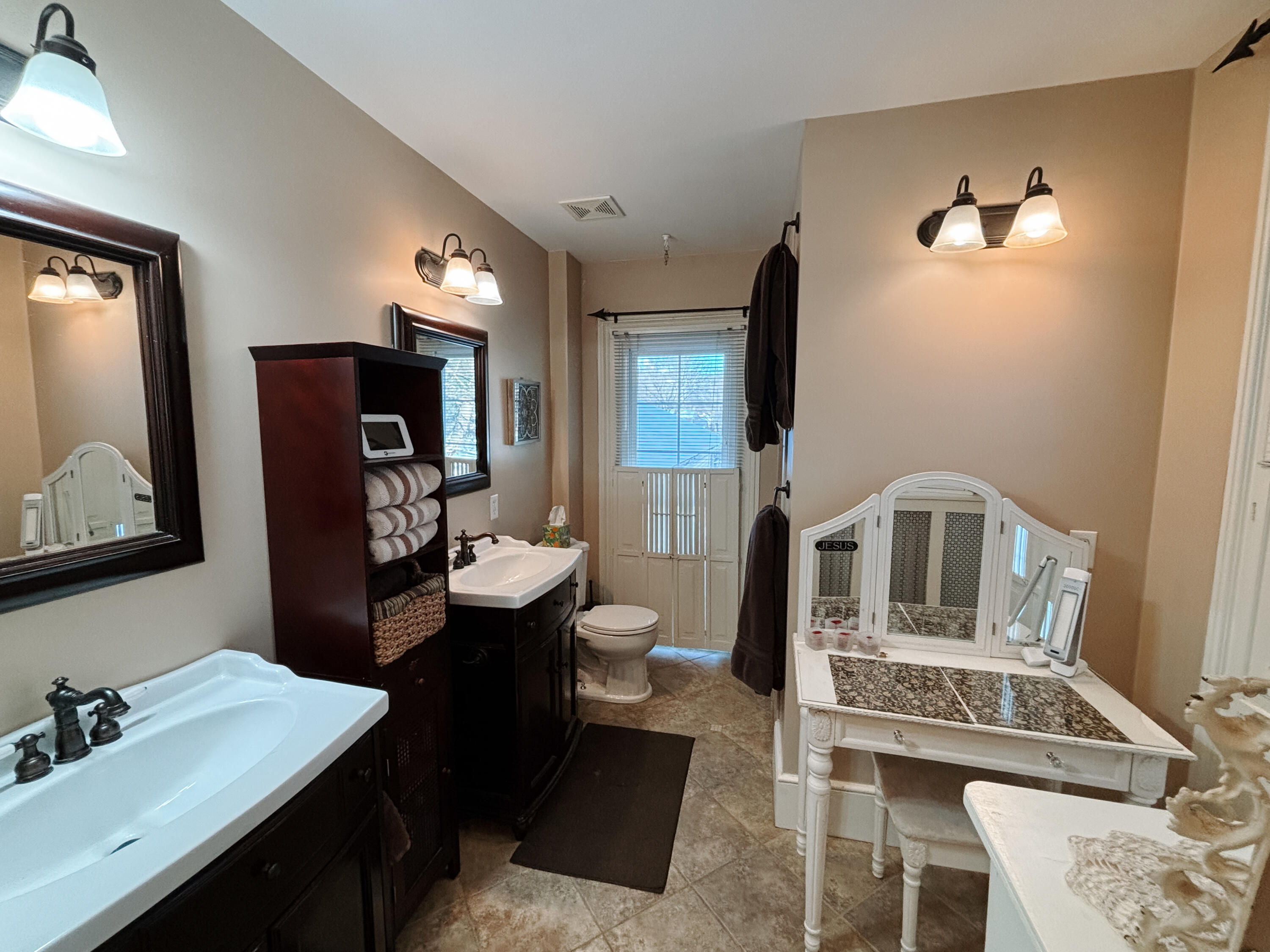 7100 Wing Lake Road Bloomfield Hills, MI 48301 - Photo 37 of 47 Primary Bathroom