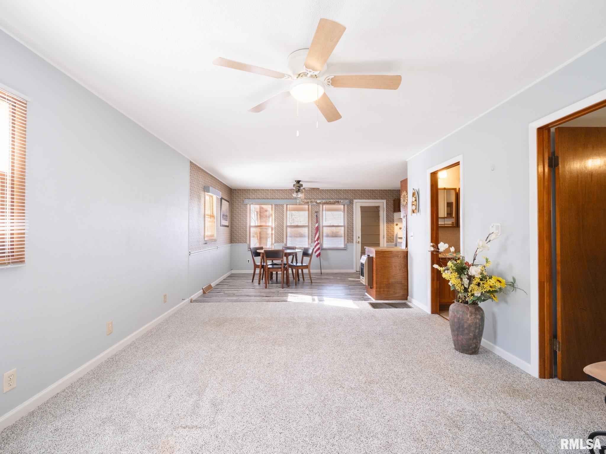 6334 Macs Road Manito, IL 61546 - Photo 4 of 28 Gallery Image 4