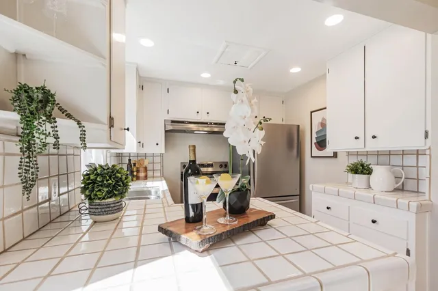 $954,000 | 471 North 10th Street, San Jose, CA 95112