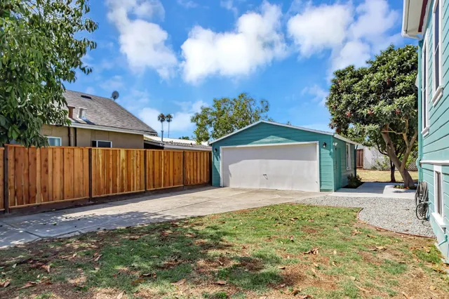 $954,000 | 471 North 10th Street, San Jose, CA 95112