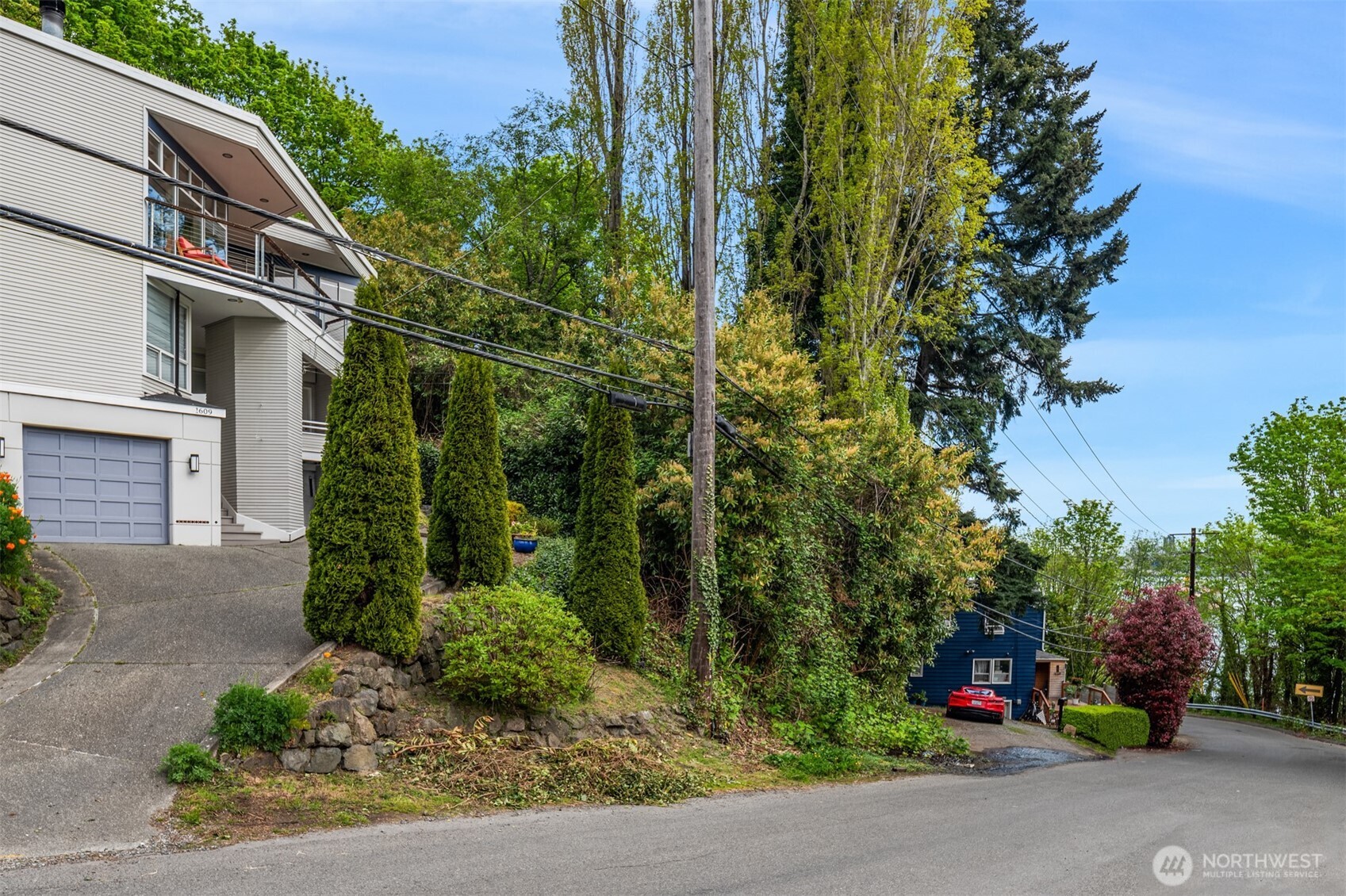 1601 Ferry Avenue Southwest Seattle, WA 98116 - Photo 10 of 12