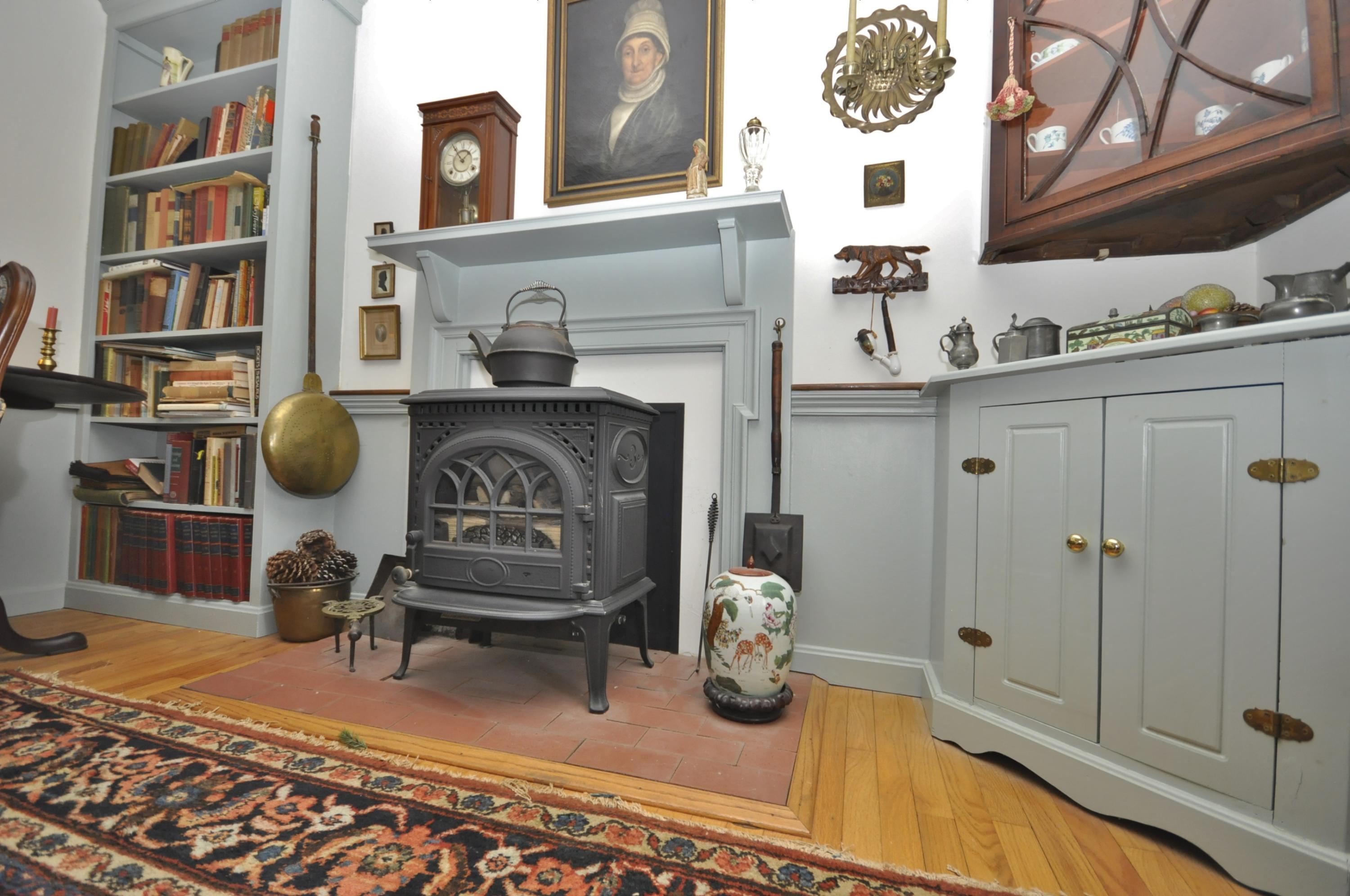 34 Norris Road Sagamore Beach, MA 02562 - Photo 15 of 30 Gas Fireplace Living room