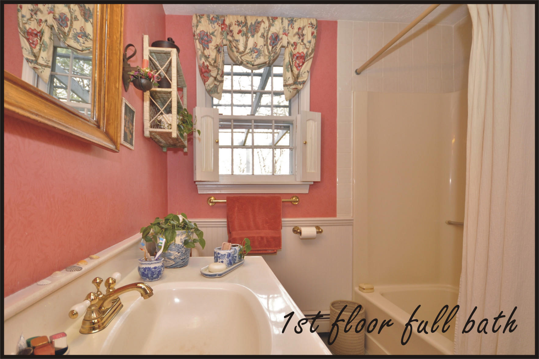 34 Norris Road Sagamore Beach, MA 02562 - Photo 18 of 30 1st fl bath
