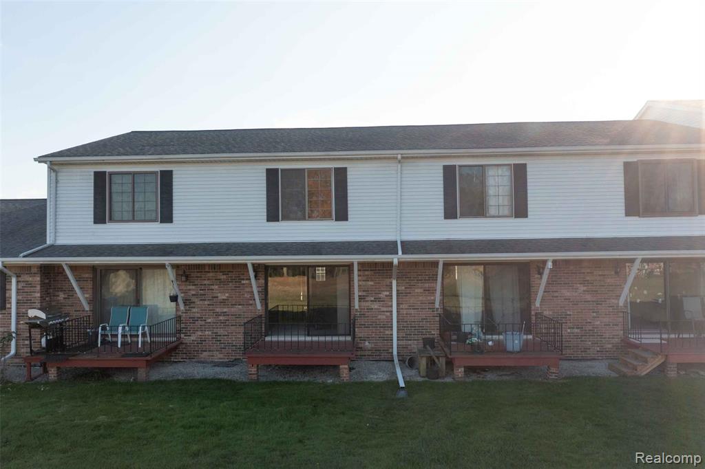 125 Cuttle Road, Unit 44 Marysville, MI 48040 - Photo 3 of 46