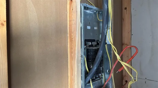 $99,900 | 1928 Old Apopka Road, Apopka, FL 32703