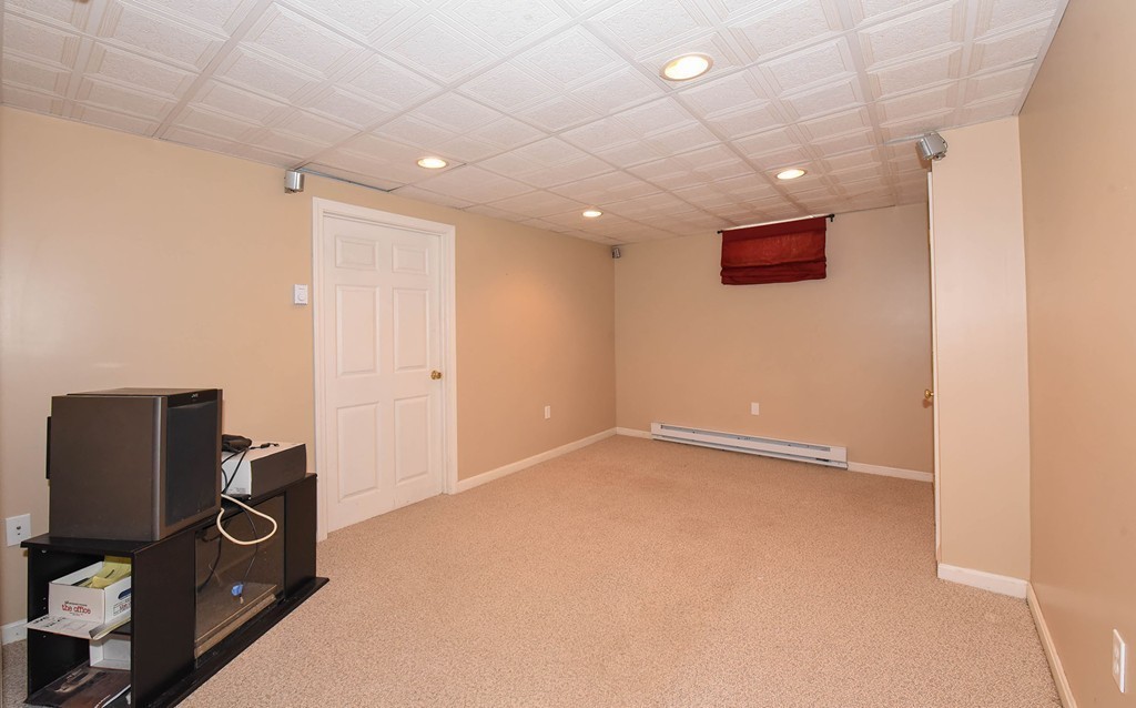 32 Flushing Pond Road Westford, MA 01886 - Photo 18 of 22 Gallery Image 18