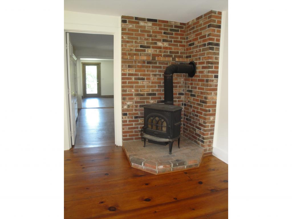 210 Silk Farm Road Concord, NH 03301 - Photo 8 of 33 Gallery Image 8