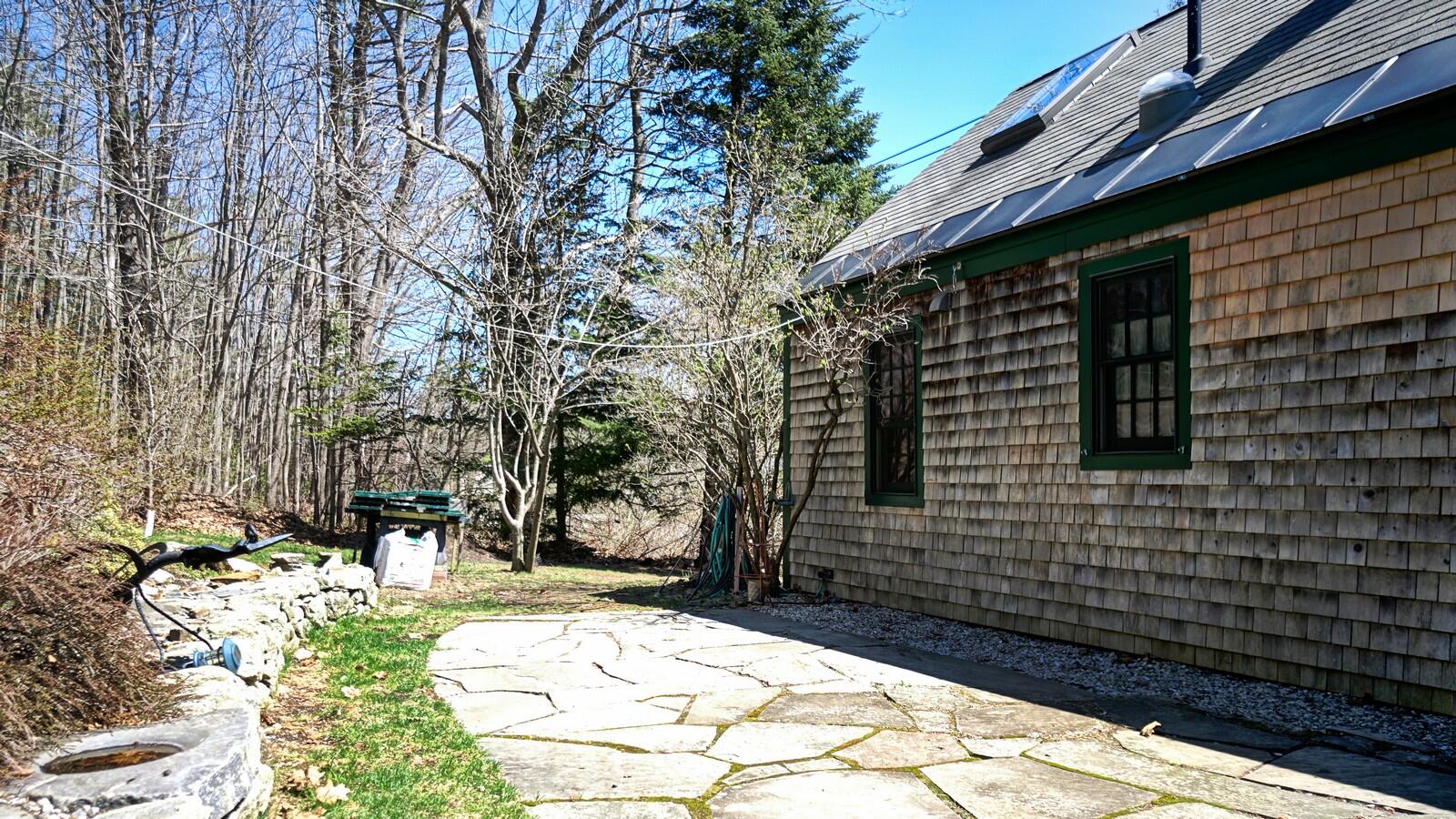 172 Middle Road Cumberland, ME 04021 - Photo 82 of 92 172 Middle Rd (25)