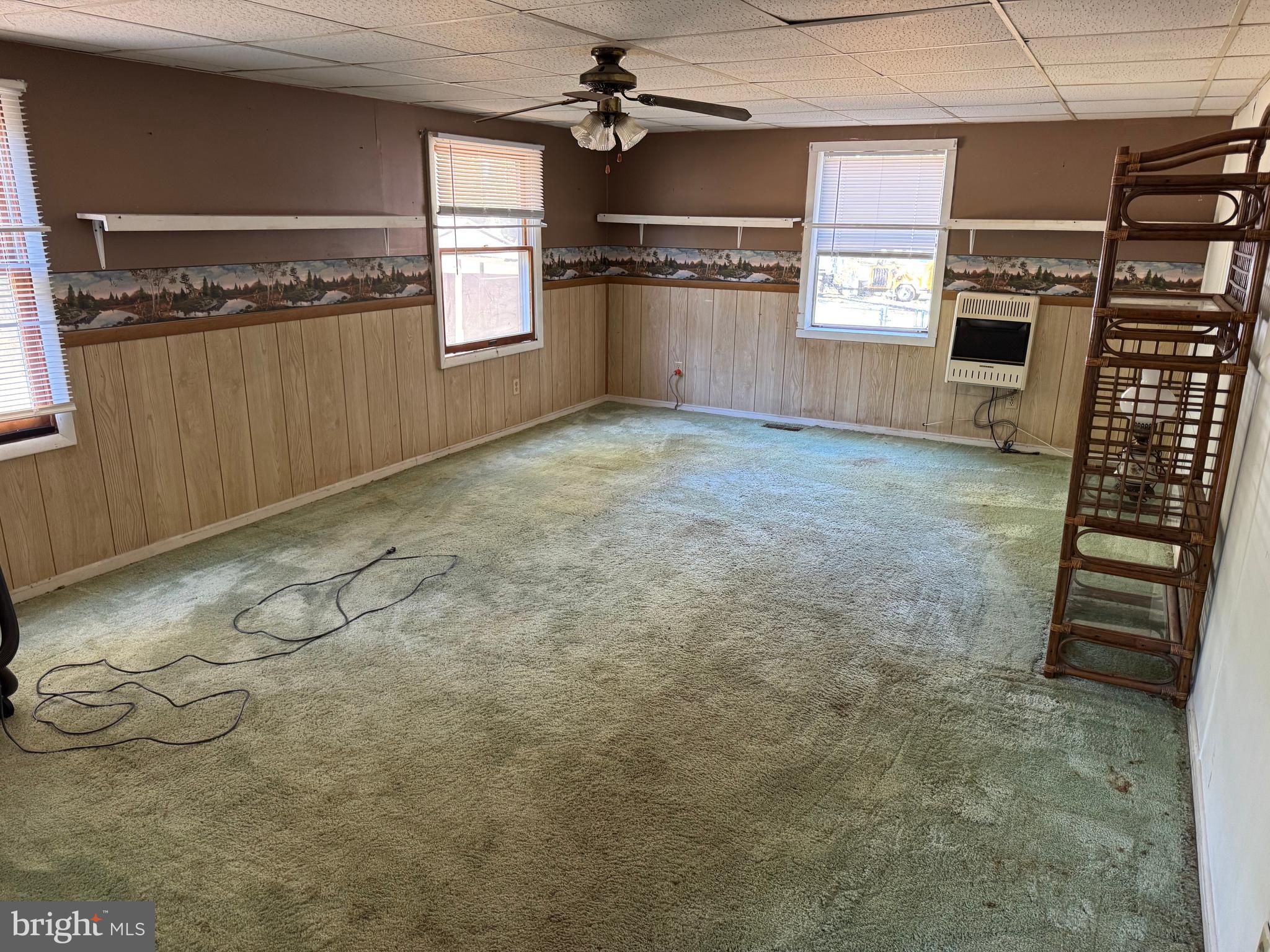 127 Wood Duck Lane Chestertown, MD 21620 - Photo 9 of 26 a kitchen with granite countertop a refrigerator and a stove