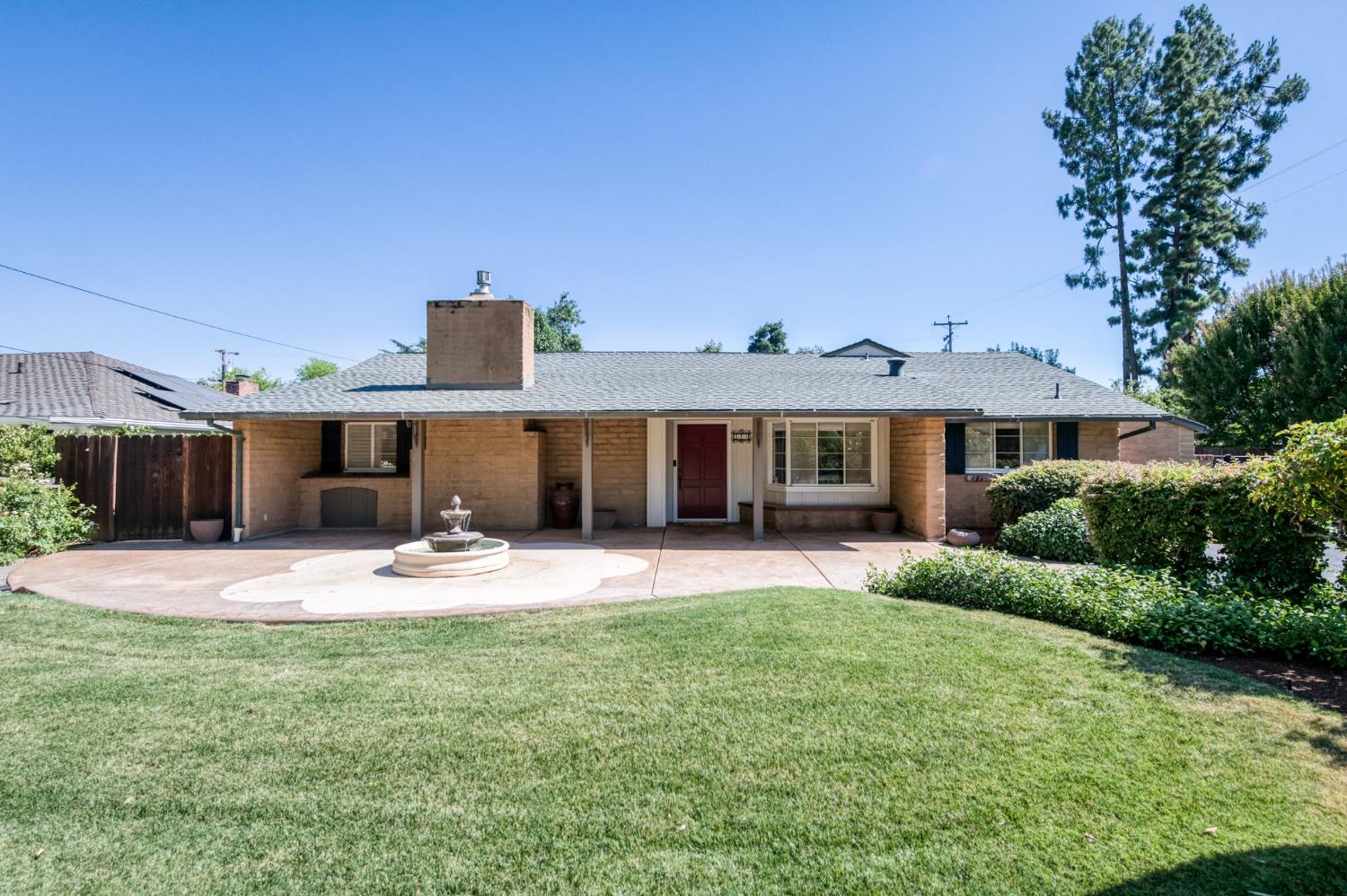 812 East Rialto Avenue Fresno, CA 93704 - Photo 3 of 42