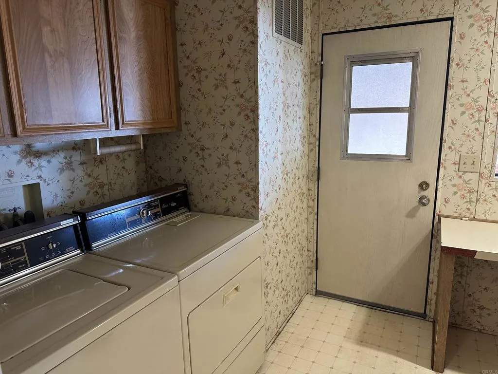 8301 Mission Gorge Road, Unit 154 Santee, CA 92071 - Photo 14 of 46 Gallery Image 14
