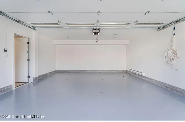 $1,598,999 | 9 Massachusetts Street | Tottenville