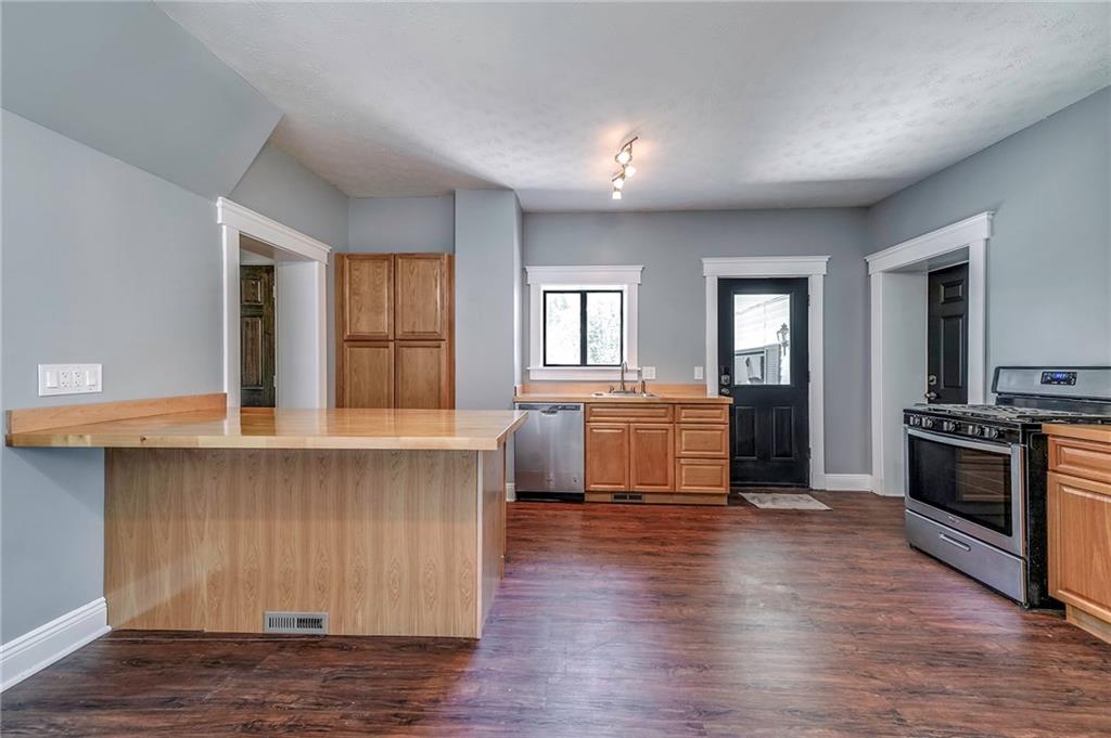 616 Bascom Avenue Pittsburgh, PA 15212 - Photo 14 of 25 Gallery Image 14