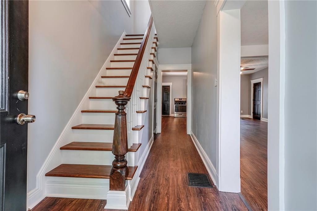 616 Bascom Avenue Pittsburgh, PA 15212 - Photo 4 of 25 Gallery Image 4