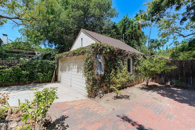 $1,270,000 | 215 Madeline Drive, Pasadena, CA 91105