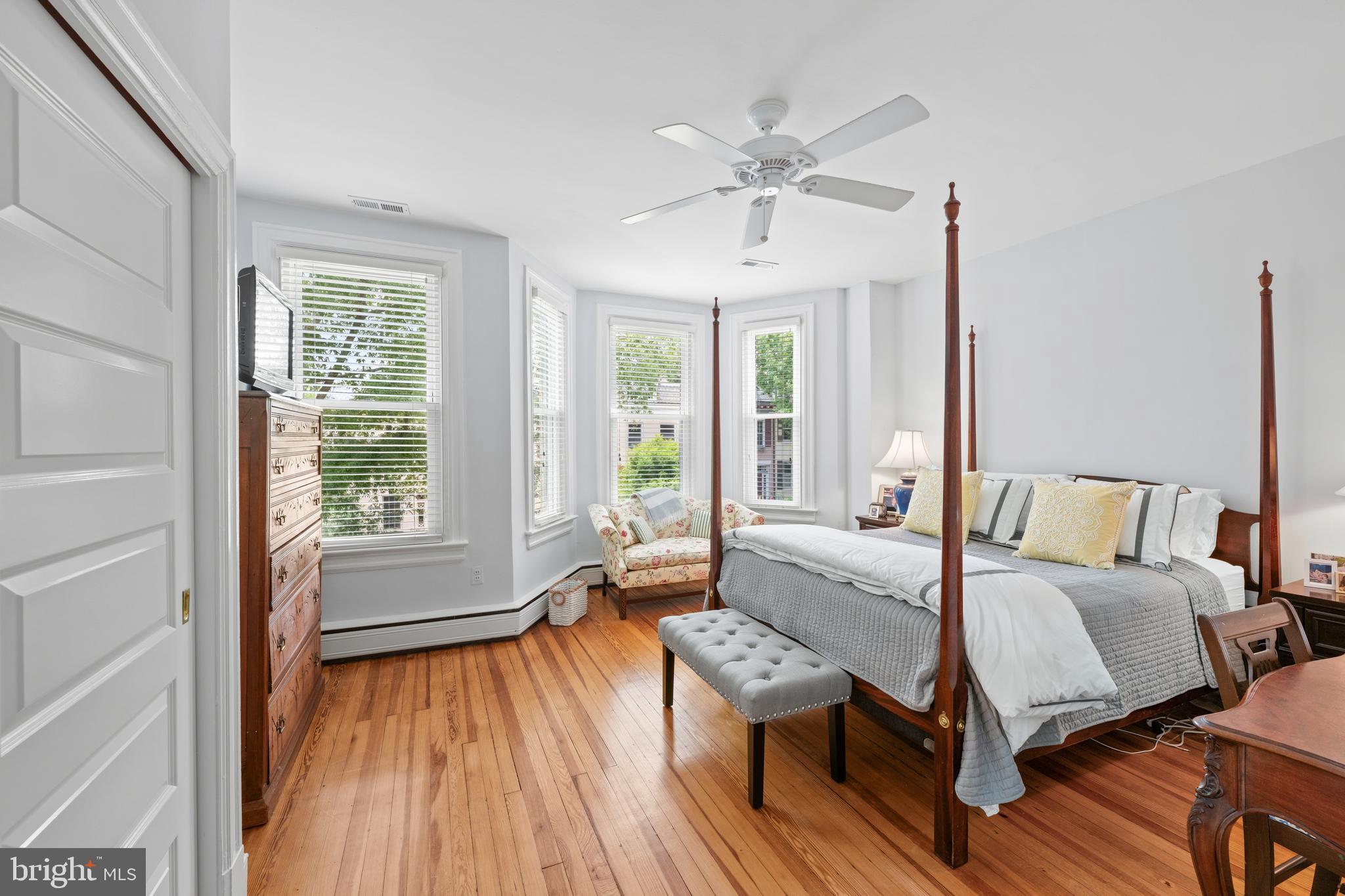 2219 Hall Place Northwest Washington, DC 20007 - Photo 18 of 35