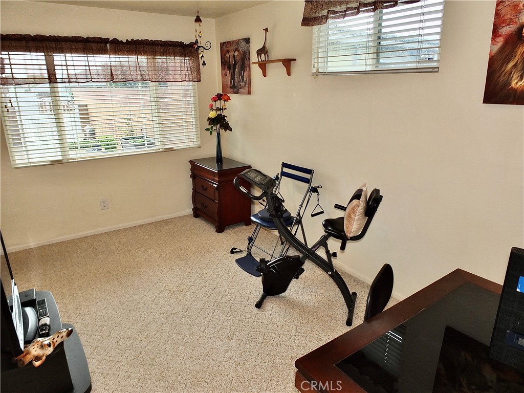 4907 139th Street Hawthorne, CA 90250 - Photo 37 of 47 a view of workspace with gym equipment