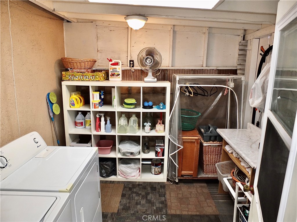 4907 139th Street Hawthorne, CA 90250 - Photo 44 of 47 a view of a storage & utility room with washer and dryer