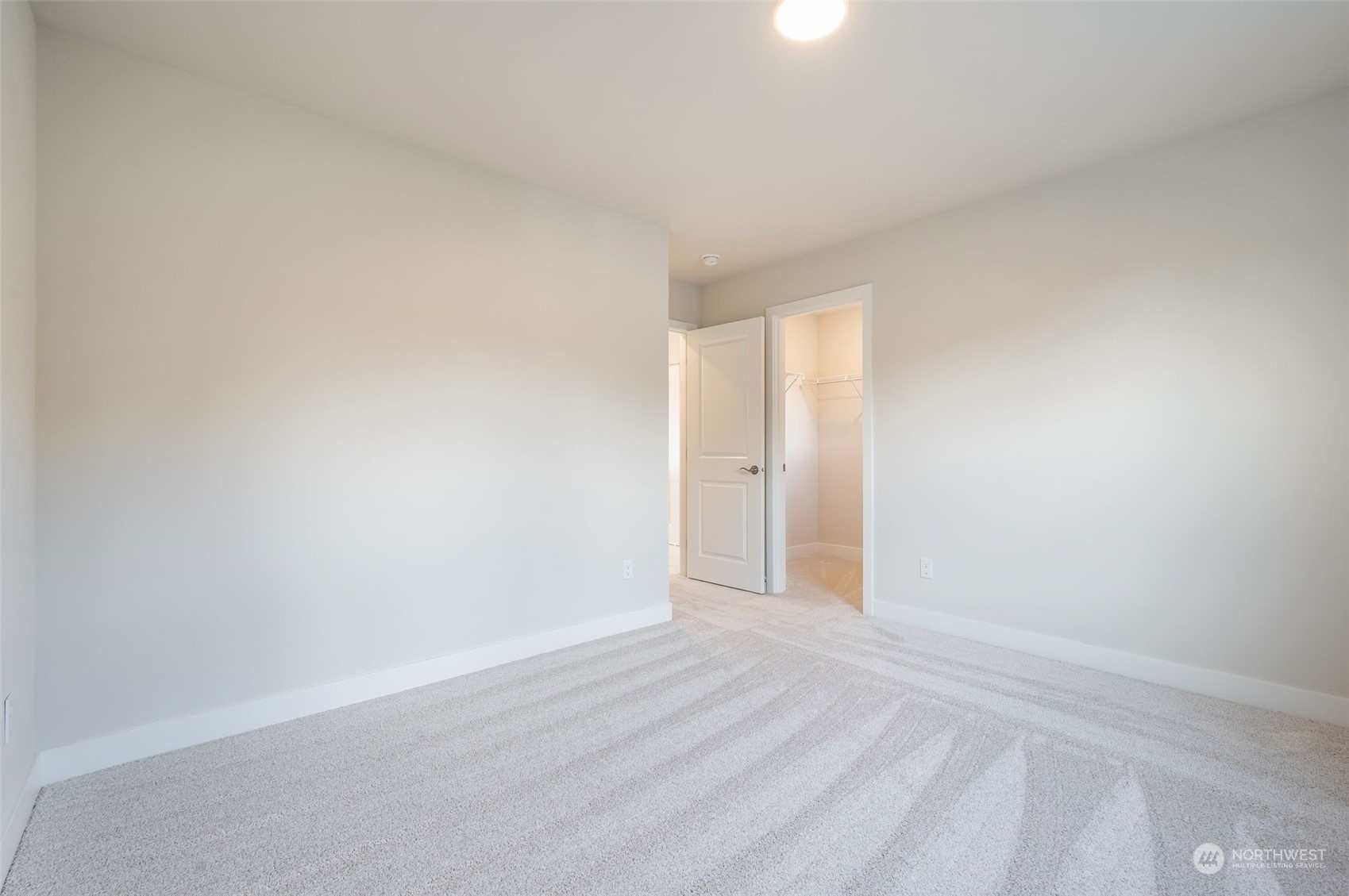 5527 Kinross Rd Port Orchard Southwest, Unit 110 Port Orchard, WA 98367 - Photo 21 of 40 Gallery Image 21