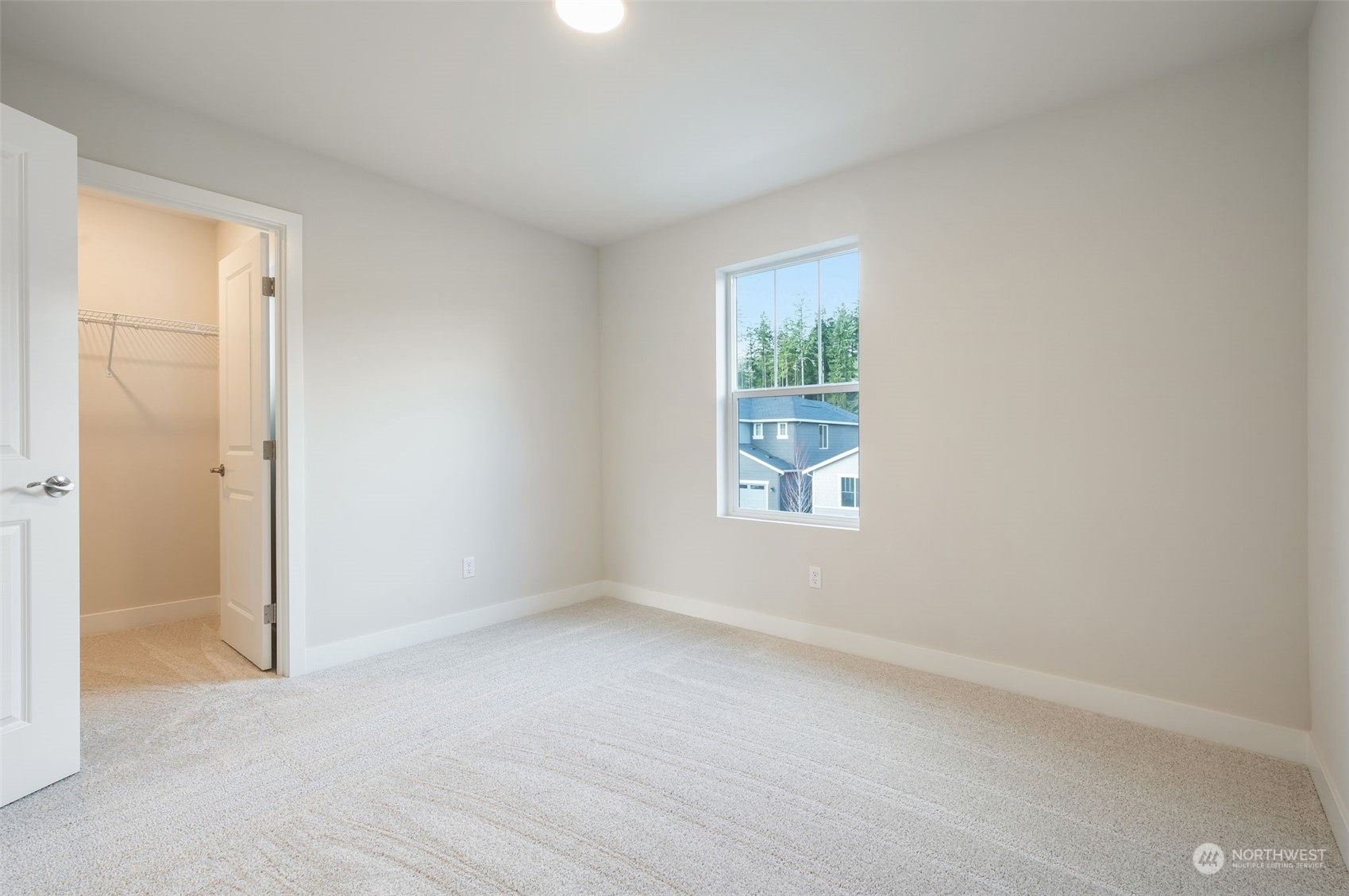 5527 Kinross Rd Port Orchard Southwest, Unit 110 Port Orchard, WA 98367 - Photo 23 of 40 Gallery Image 23