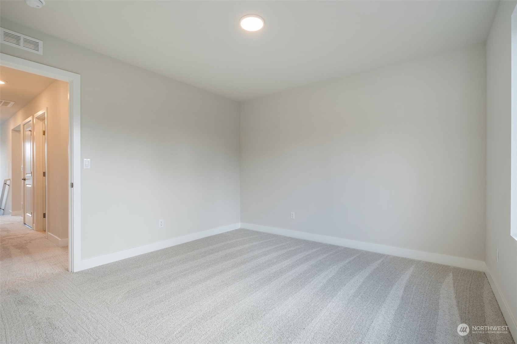 5527 Kinross Rd Port Orchard Southwest, Unit 110 Port Orchard, WA 98367 - Photo 29 of 40 Gallery Image 29