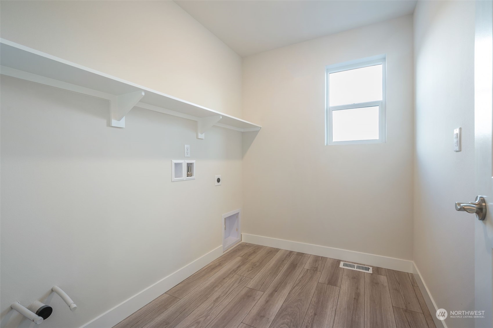 5527 Kinross Rd Port Orchard Southwest, Unit 110 Port Orchard, WA 98367 - Photo 31 of 40 Gallery Image 31