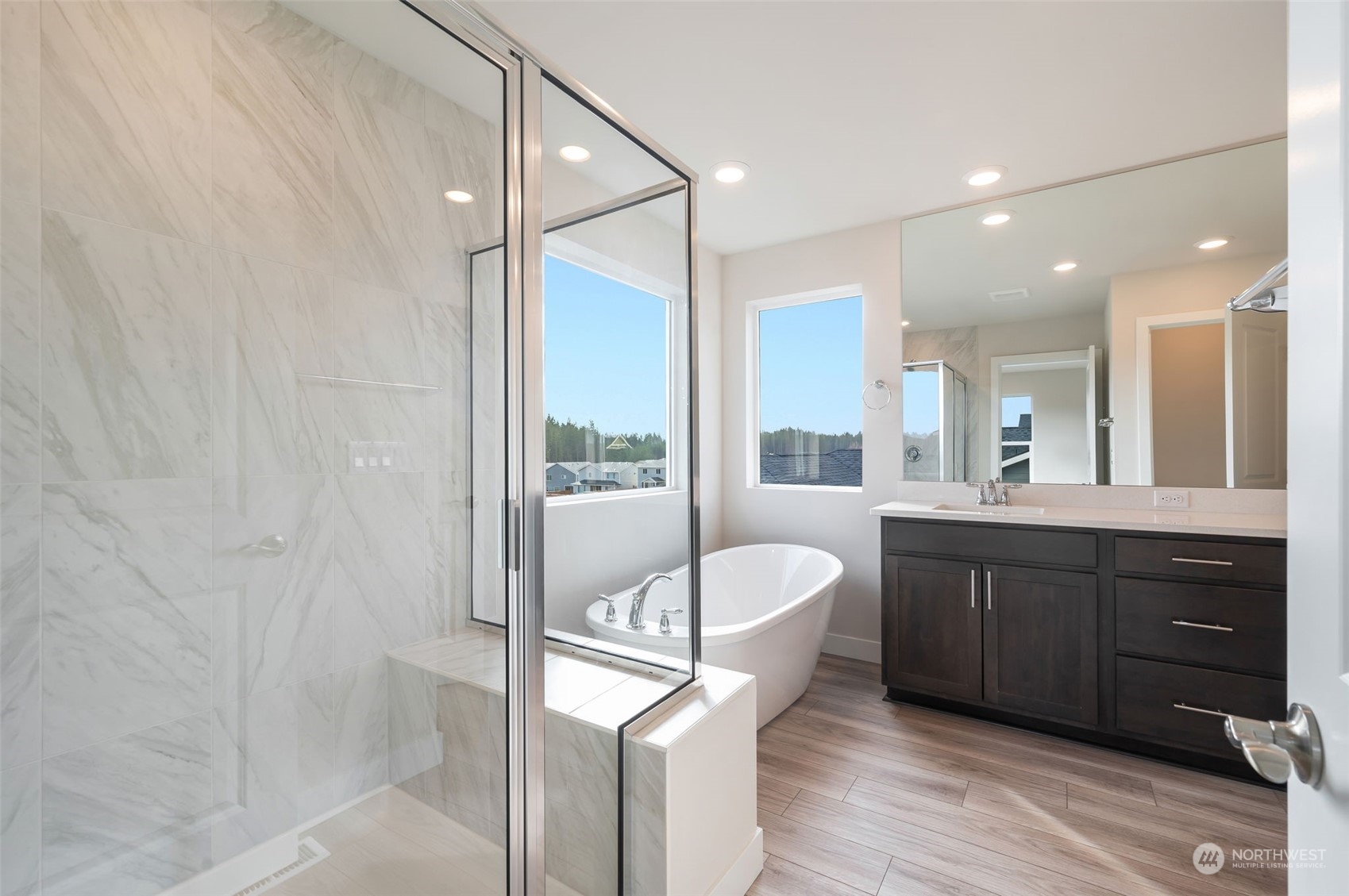 5527 Kinross Rd Port Orchard Southwest, Unit 110 Port Orchard, WA 98367 - Photo 35 of 40 Gallery Image 35