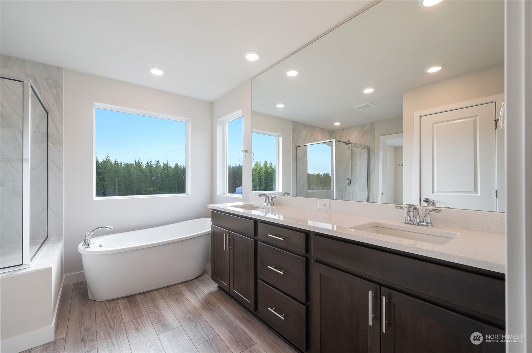5527 Kinross Rd Port Orchard Southwest, Unit 110 Port Orchard, WA 98367 - Photo 37 of 40 Gallery Image 37