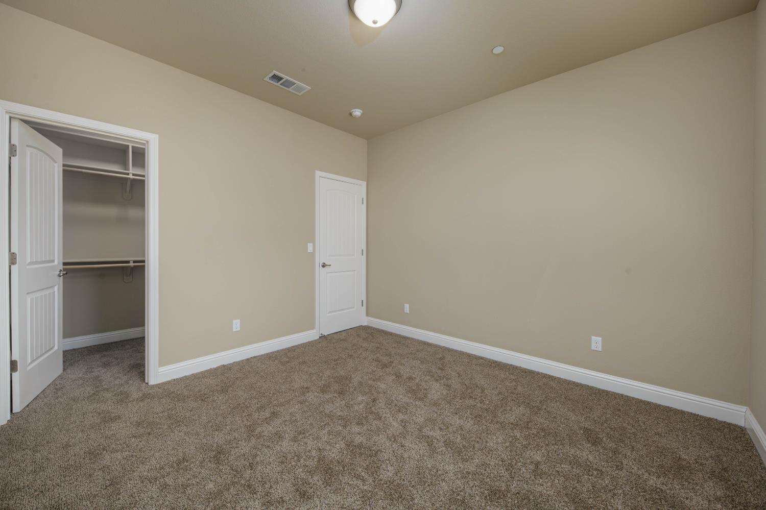 5004 Lake View Road Valley Springs, CA 95252 - Photo 33 of 69 Gallery Image 33