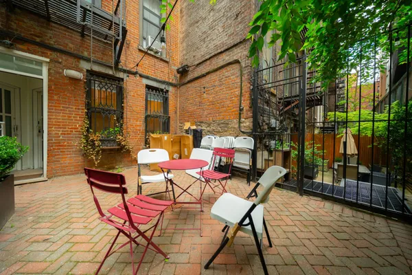 $4,100 | 344 West 17th Street, Unit B1 | Chelsea