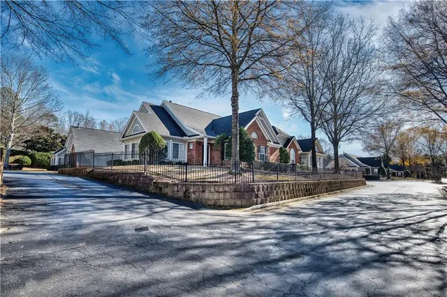 $440,000 | 2917 Oakside Circle, Alpharetta, GA 30004