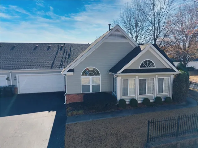 $440,000 | 2917 Oakside Circle, Alpharetta, GA 30004
