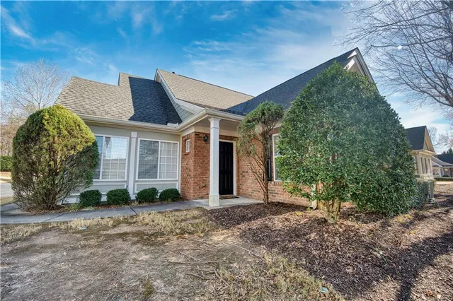 $440,000 | 2917 Oakside Circle, Alpharetta, GA 30004