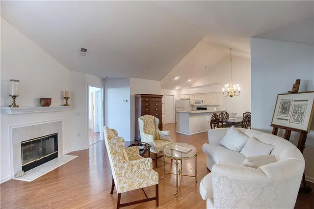 $440,000 | 2917 Oakside Circle, Alpharetta, GA 30004