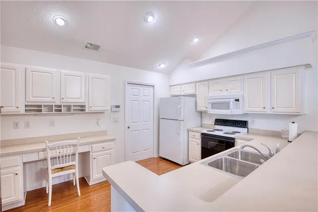 $440,000 | 2917 Oakside Circle, Alpharetta, GA 30004