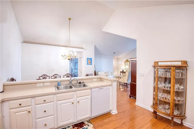 $440,000 | 2917 Oakside Circle, Alpharetta, GA 30004