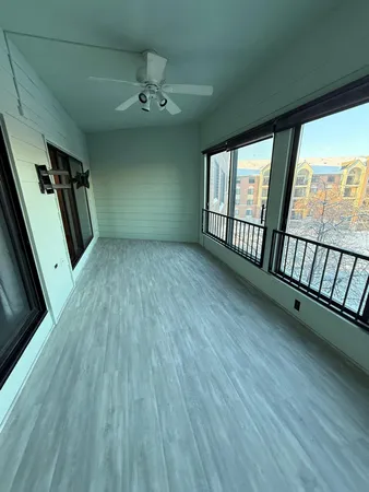 $225,000 | 2265 Youngman Avenue West, Unit 403E, St. Paul, MN 55116