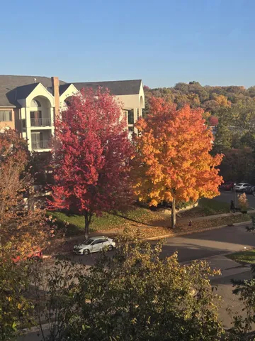 $234,900 | 2265 Youngman Avenue West, Unit 403E, St. Paul, MN 55116