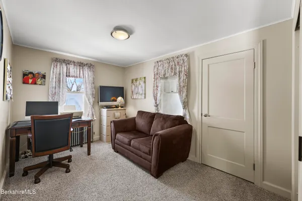 $289,900 | 11 Crane Avenue, Pittsfield, MA 01201